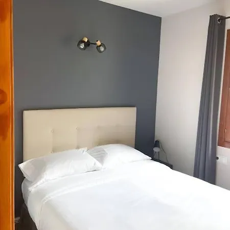 Apartment Moderno Y Rustico En Ransol 6pax L By Bonesvacances