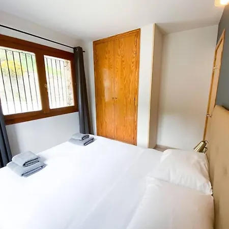 Apartment Moderno Y Rustico En Ransol 6pax L By Bonesvacances *