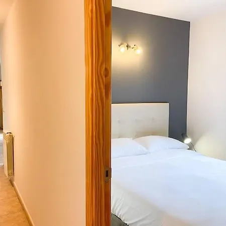 Moderno Y Rustico En Ransol 6pax L By Bonesvacances